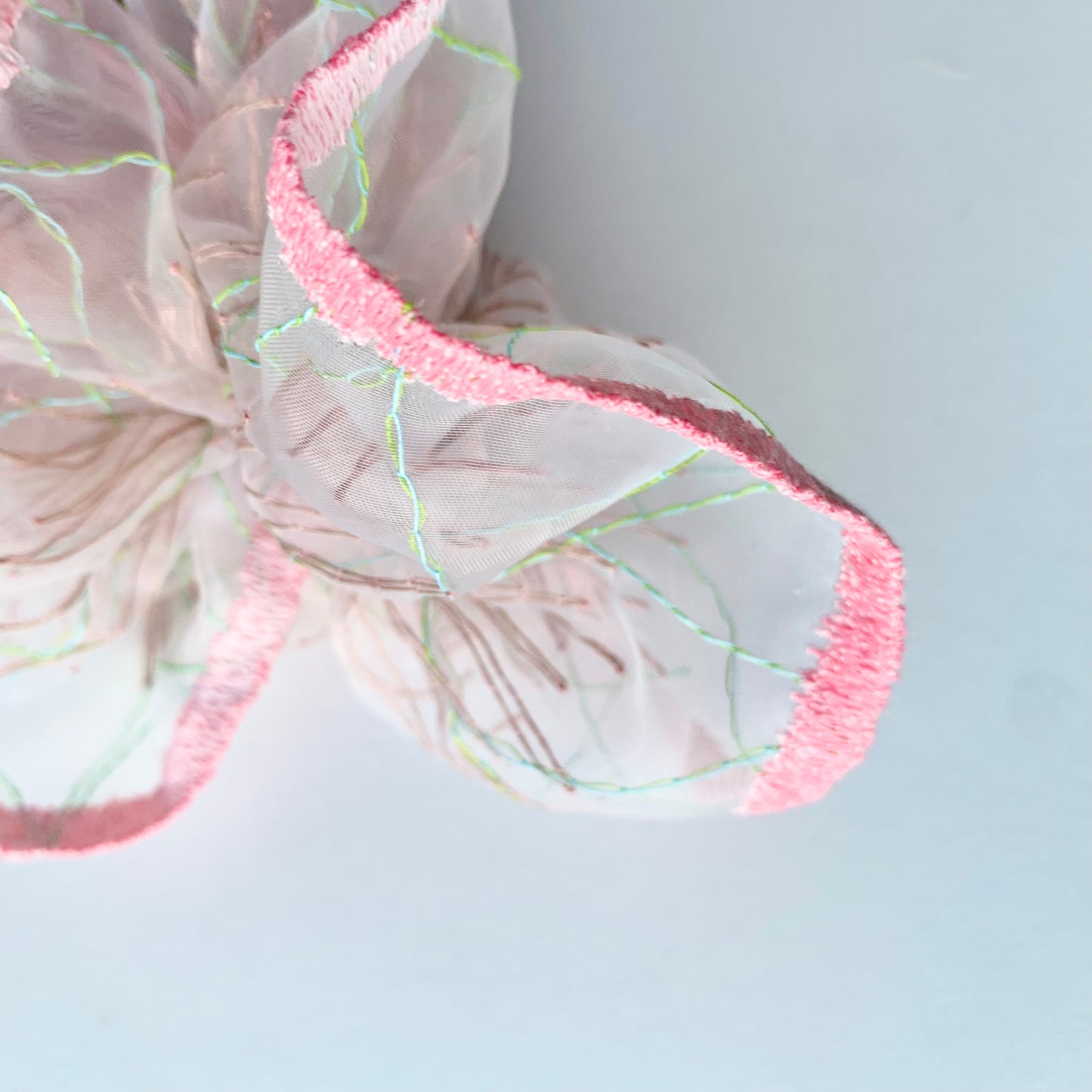 scrunchie border 14