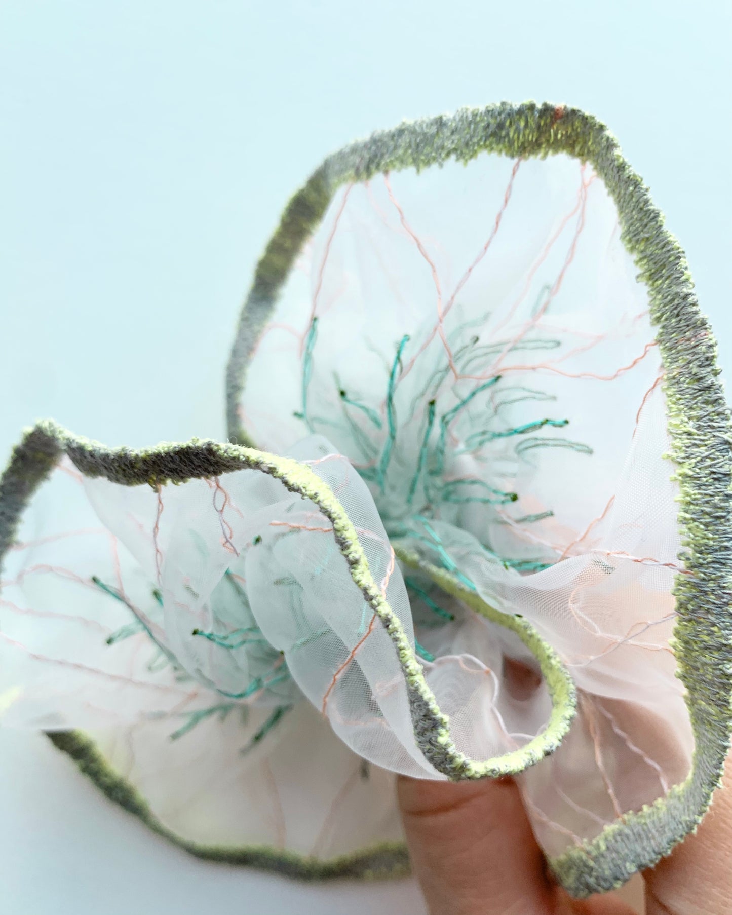 scrunchie border 16