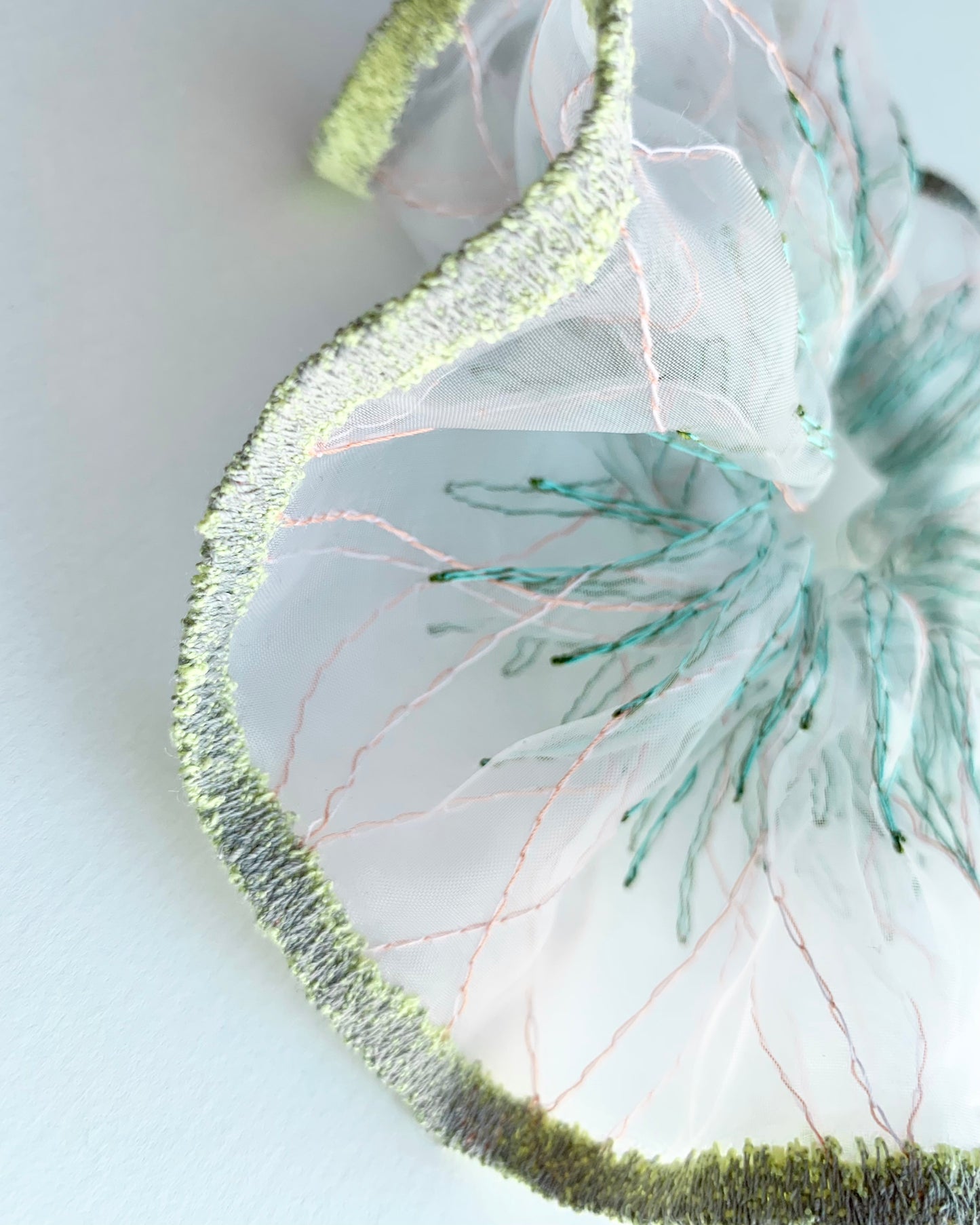 scrunchie border 16