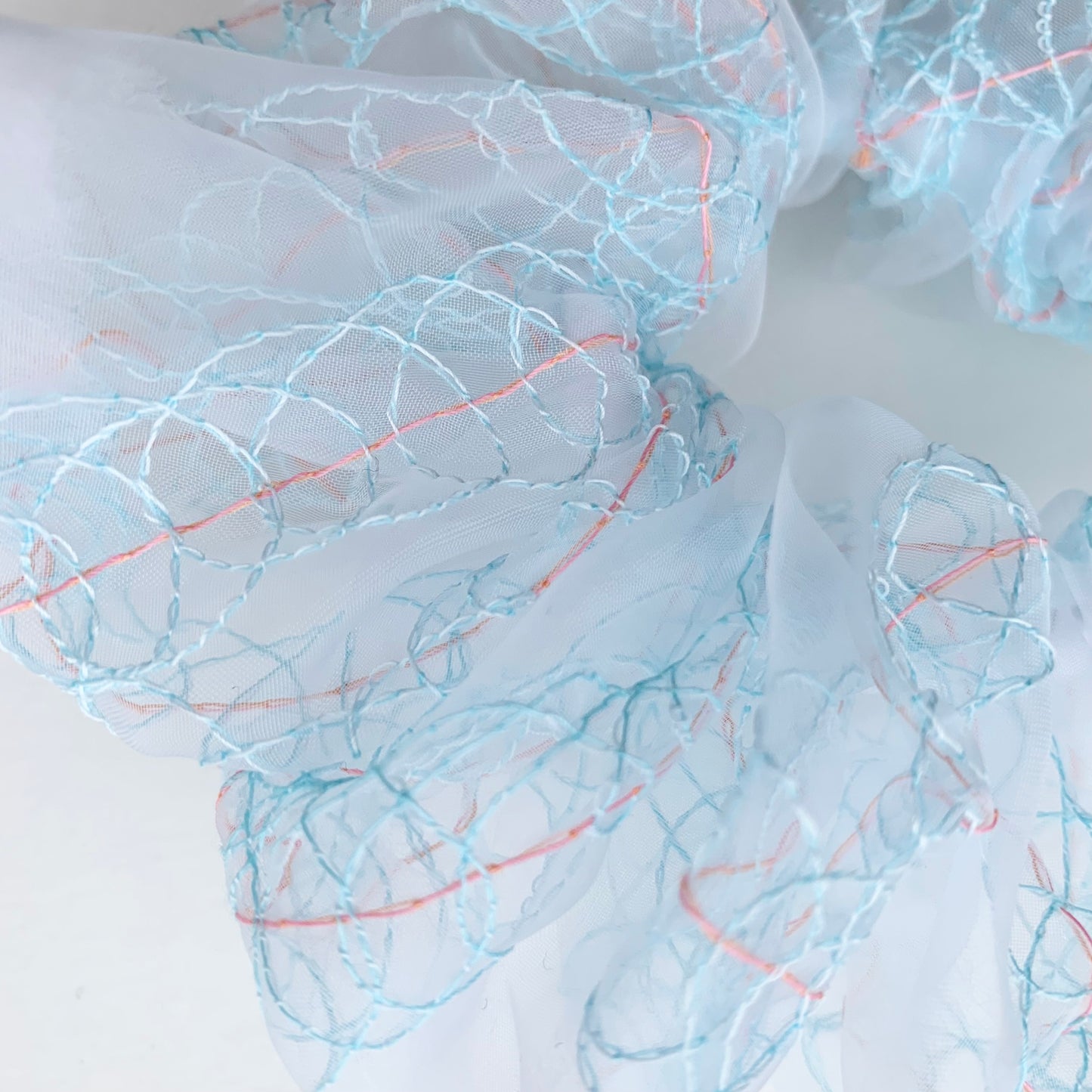 scrunchie lace 9