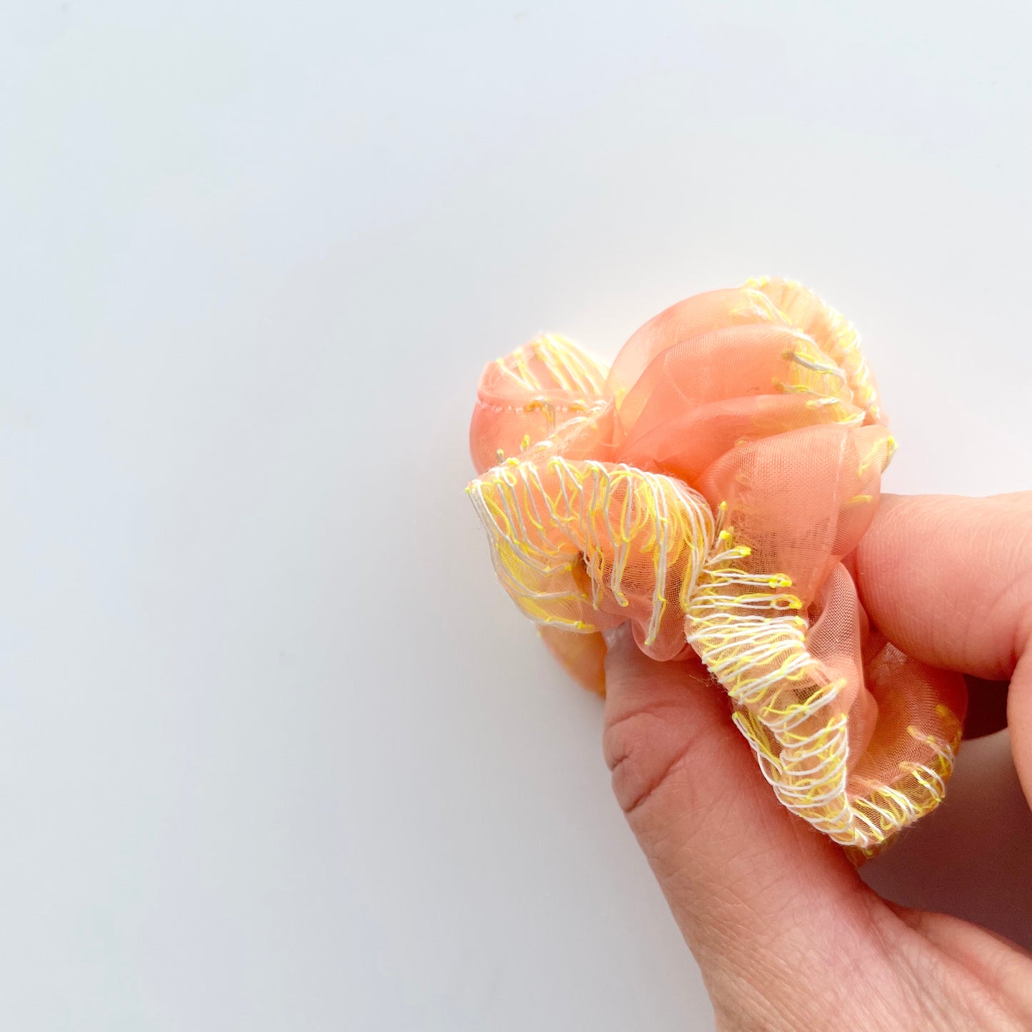 9th pop up scrunchie mini(1点のみ)3