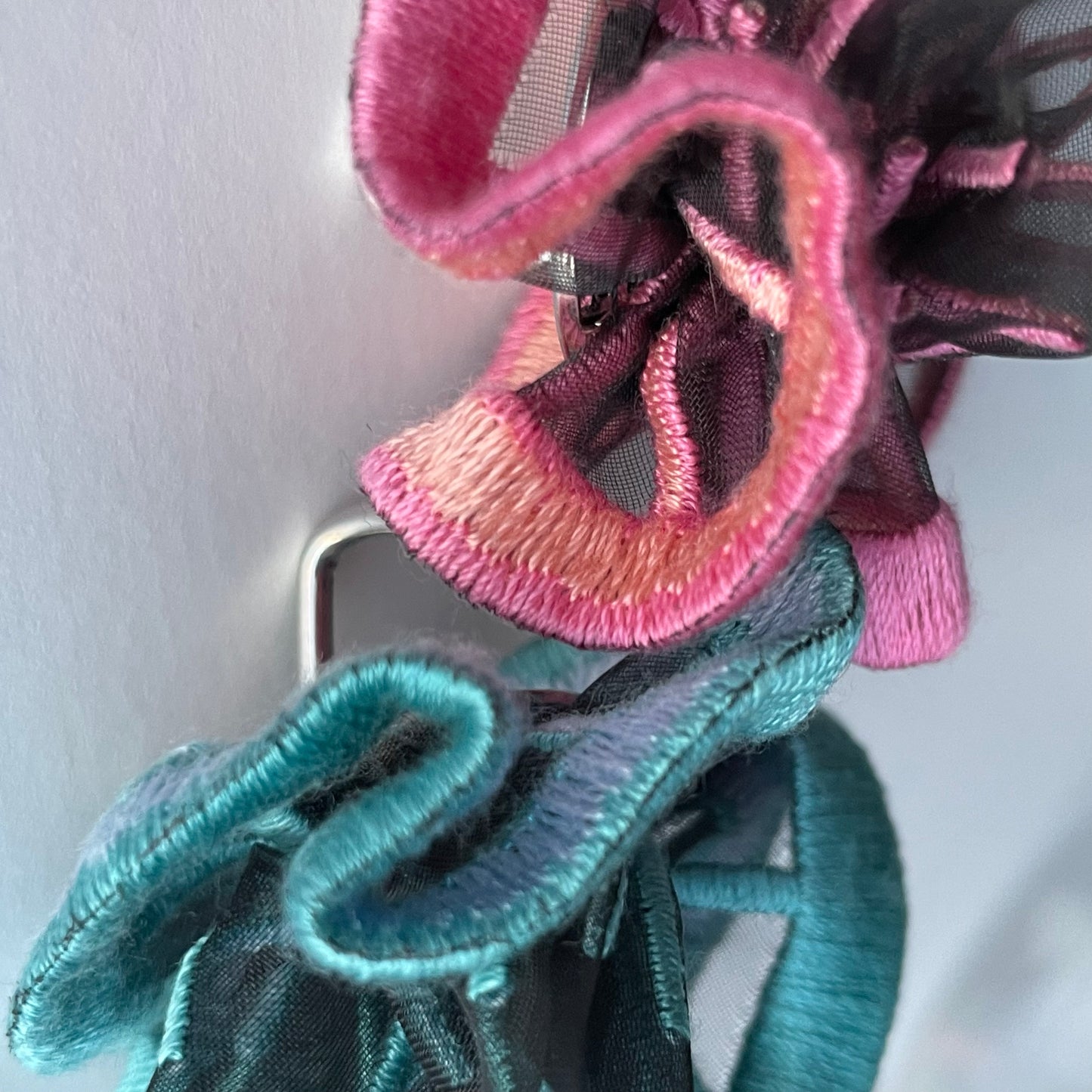new!!pony hook black (pink)
