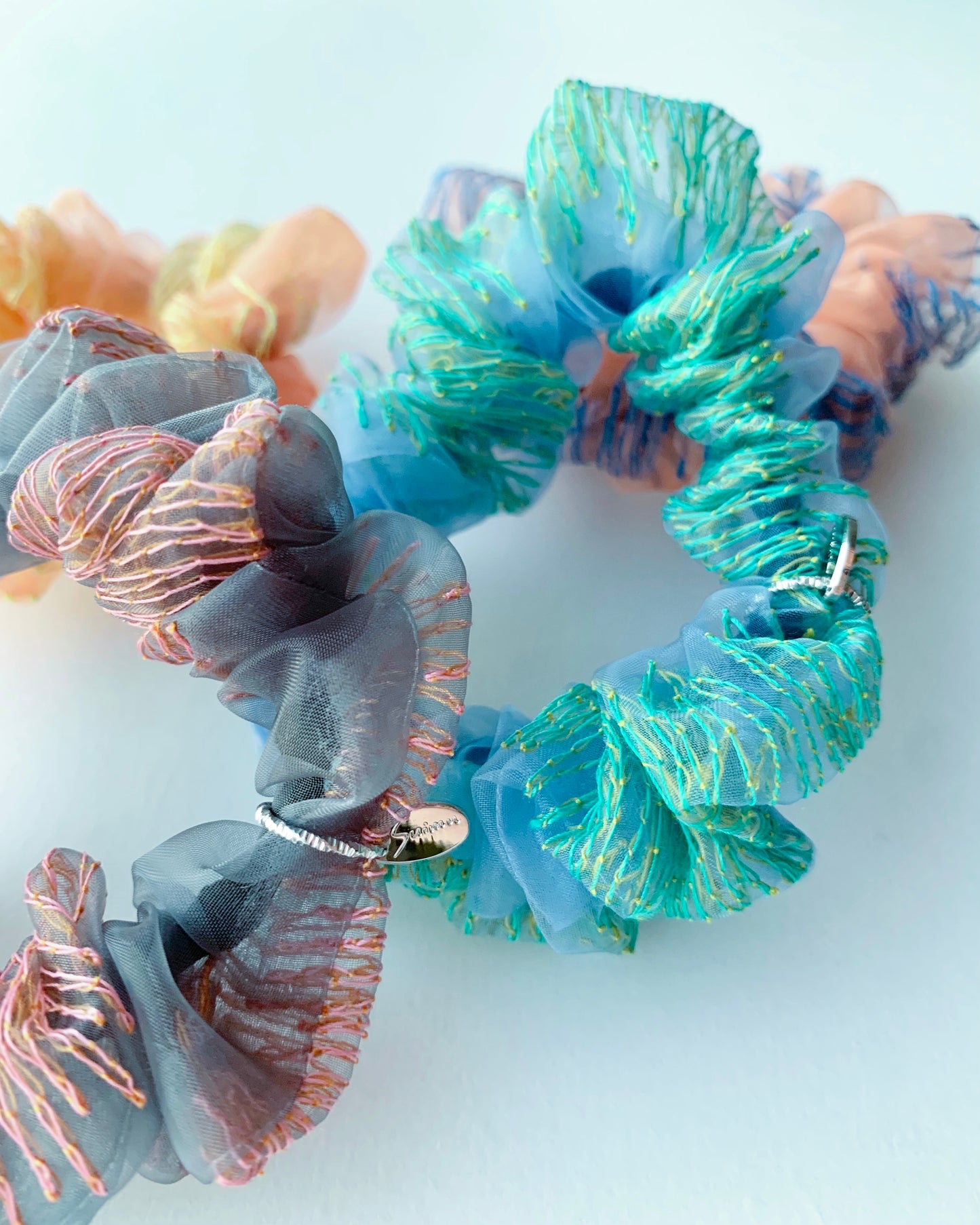 scrunchie mini 13