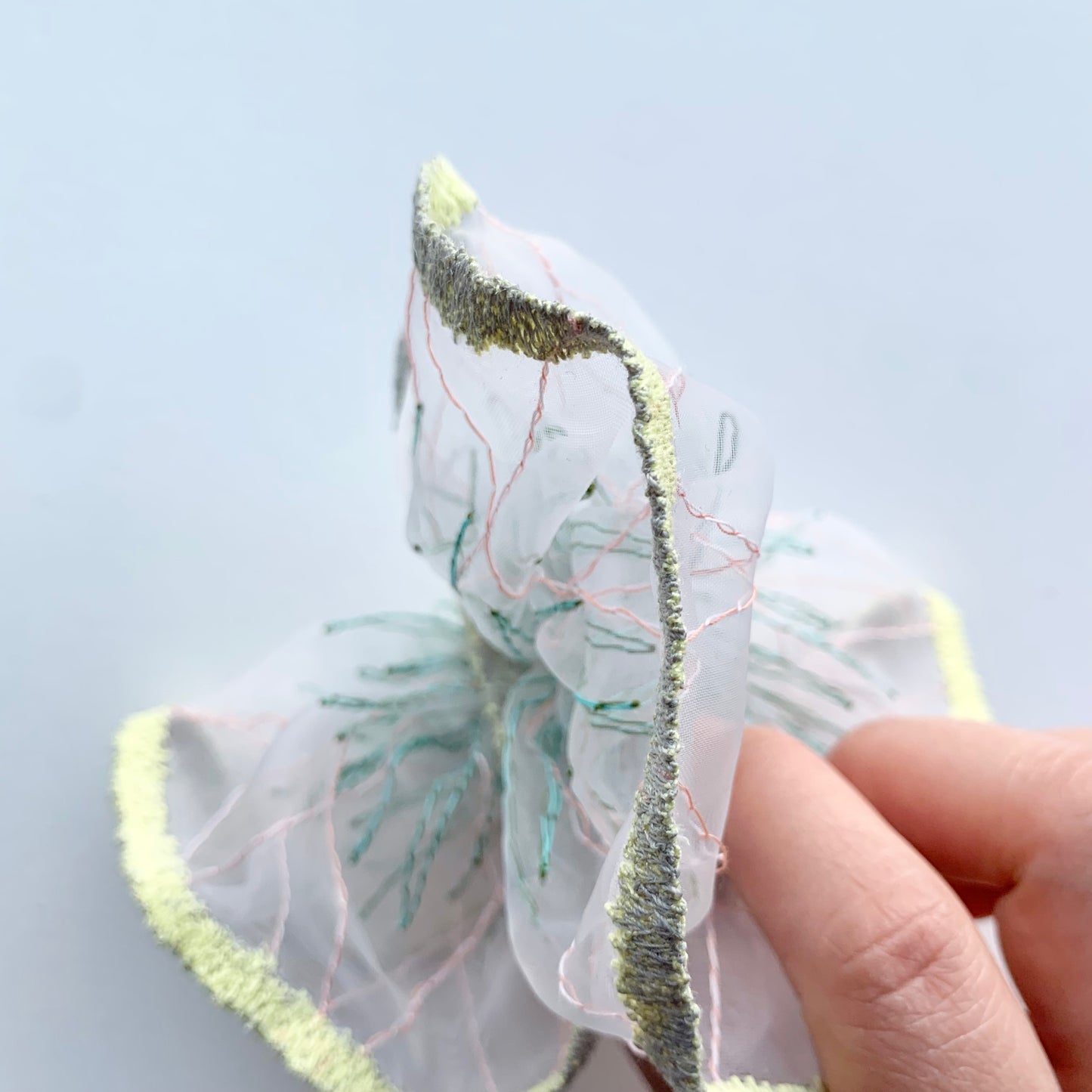 scrunchie border 16