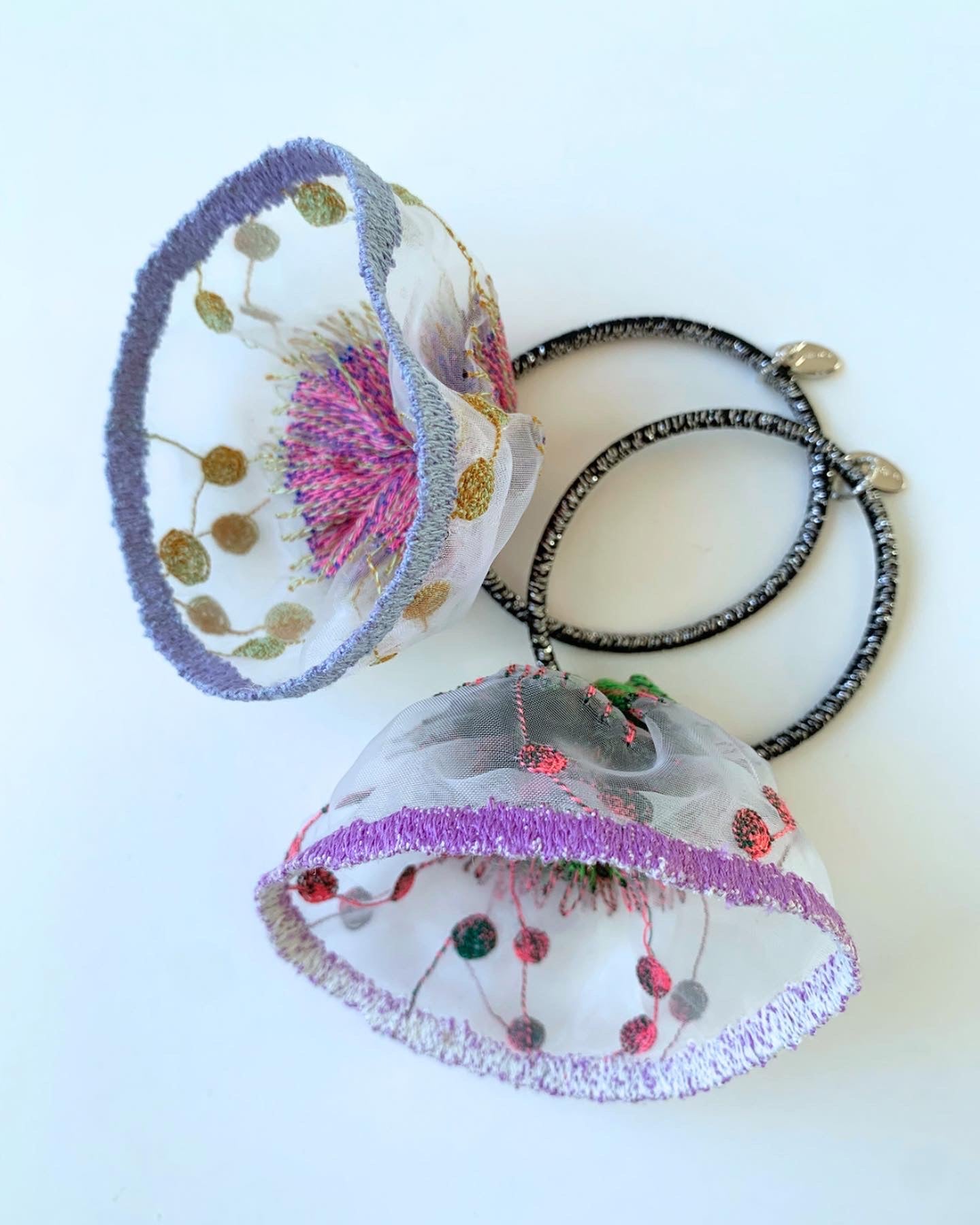 hair tie (lavender)