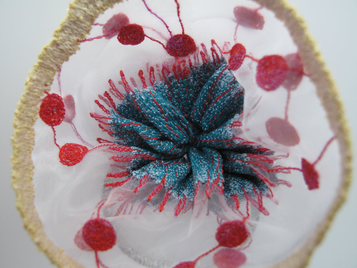 hair tie (mud fruit)