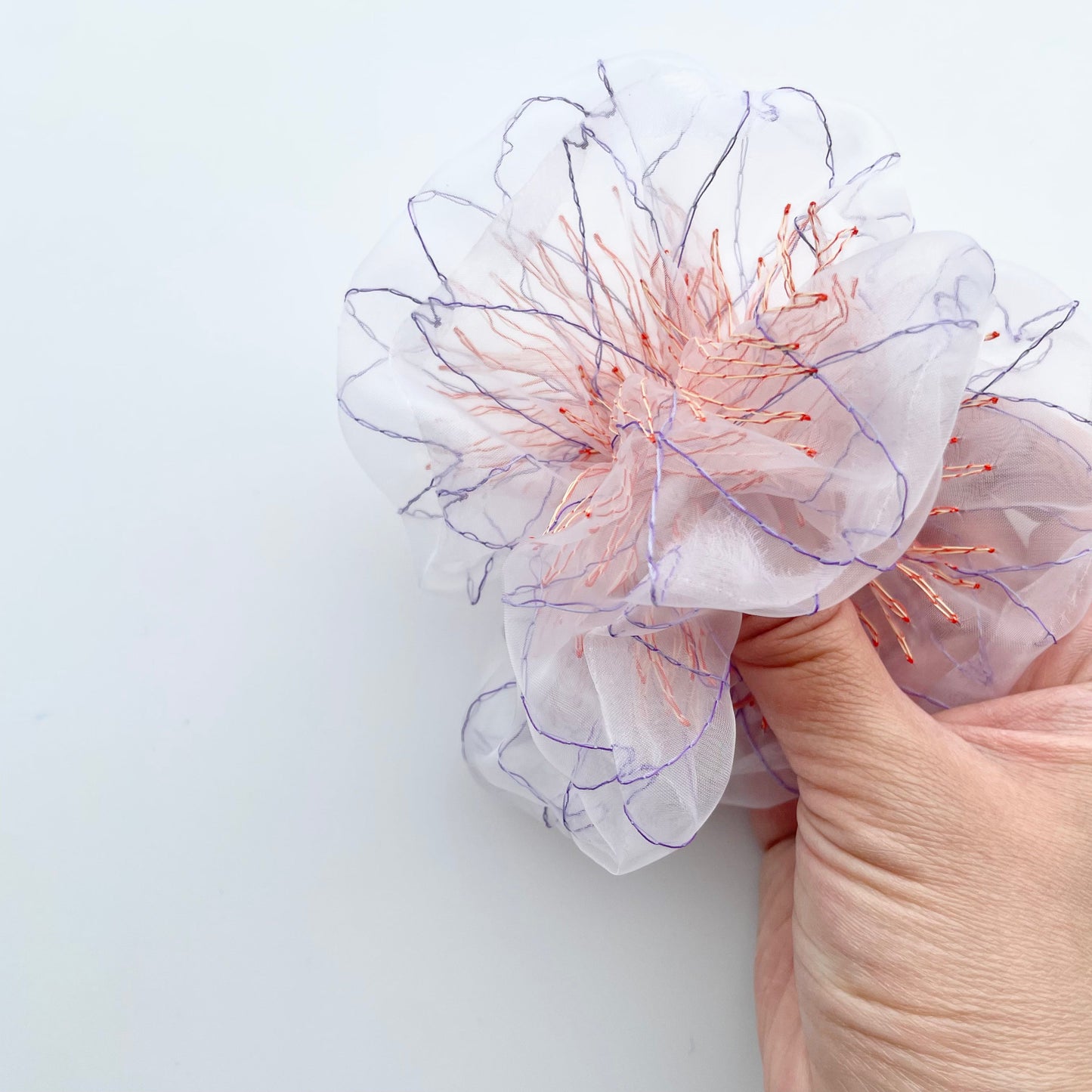 8th pop up scrunchie basic（1点のみ）10