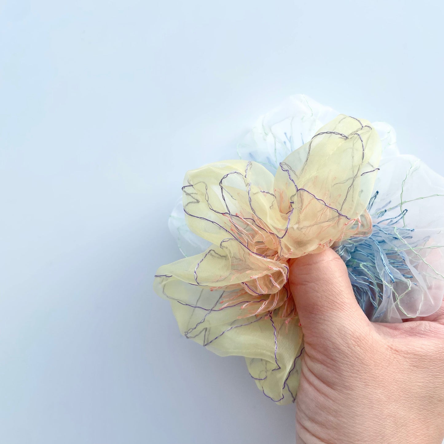 8th pop up scrunchie bicolor (１点のみ) 38