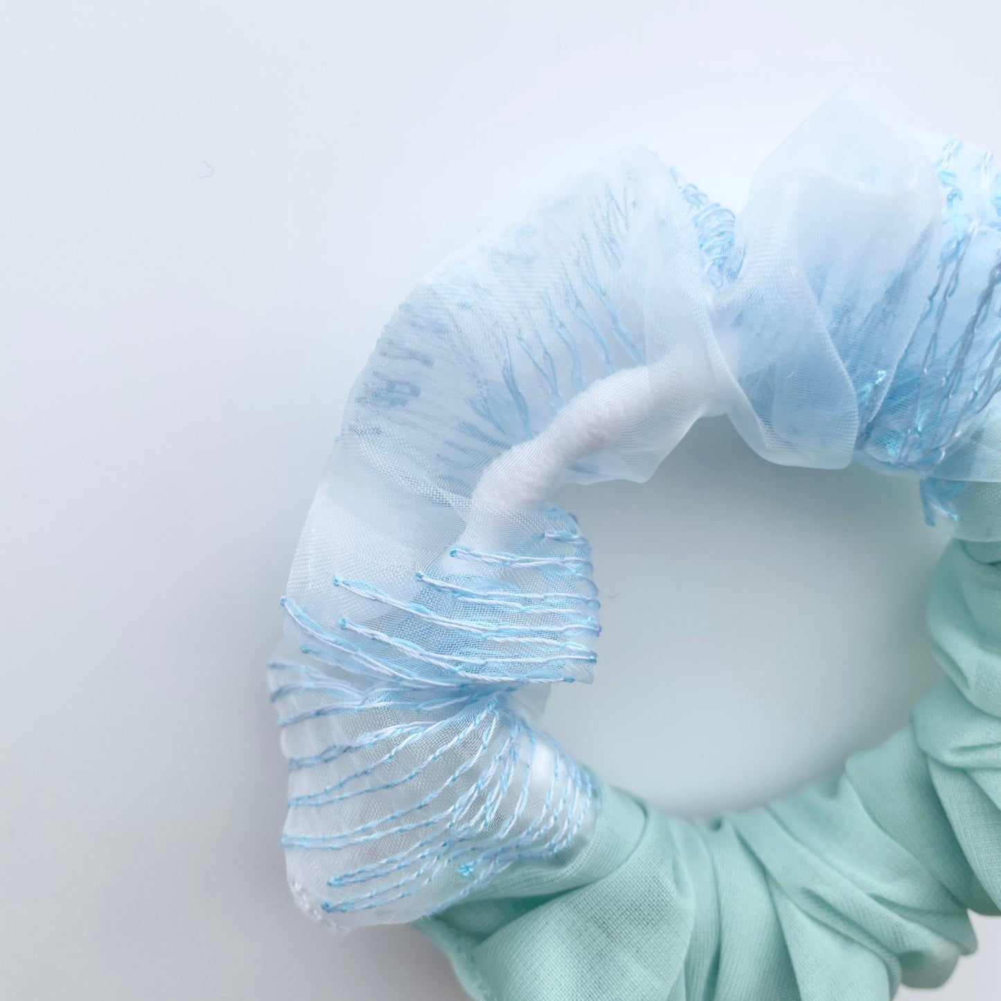 8th pop up scrunchie mini gentei（1点のみ）11