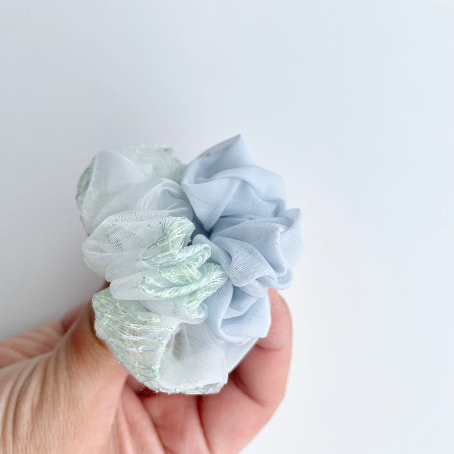8th pop up scrunchie mini gentei（1点のみ）1