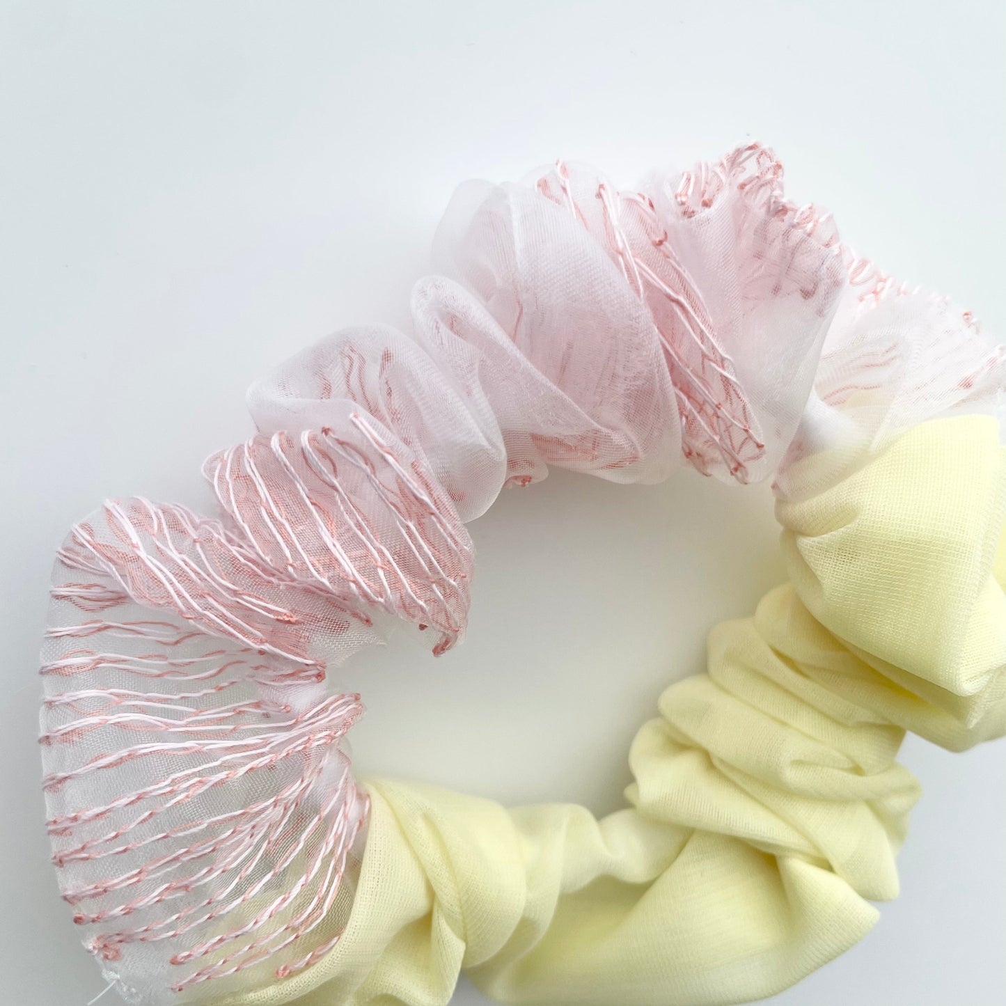 8th pop up scrunchie mini gentei（1点のみ）24