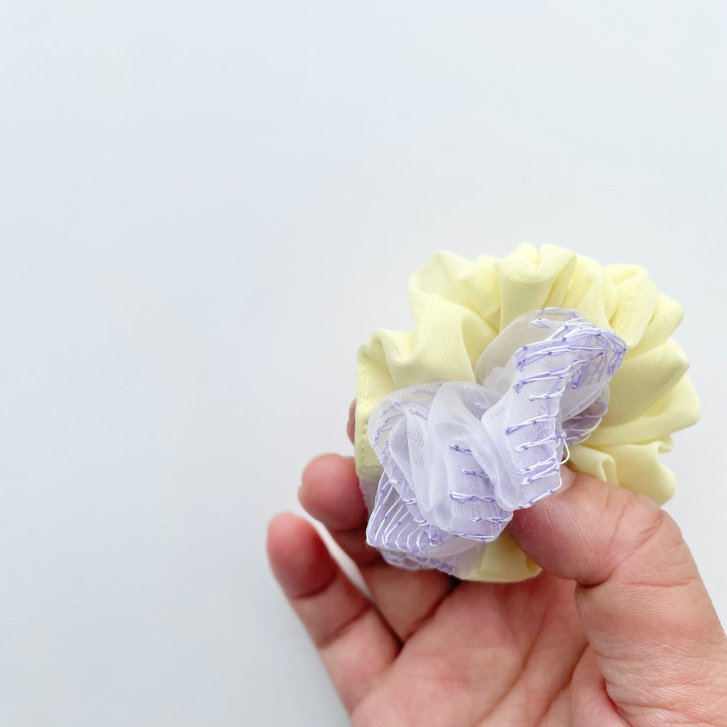 8th pop up scrunchie mini gentei（1点のみ）25