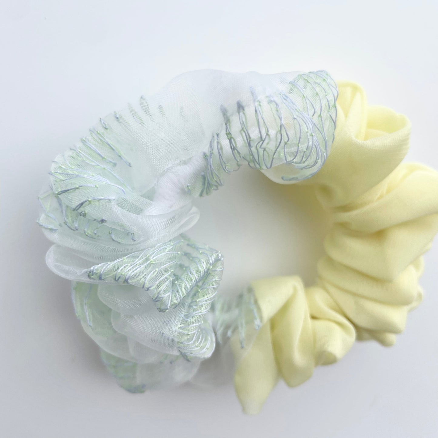 8th pop up scrunchie mini gentei（1点のみ）26