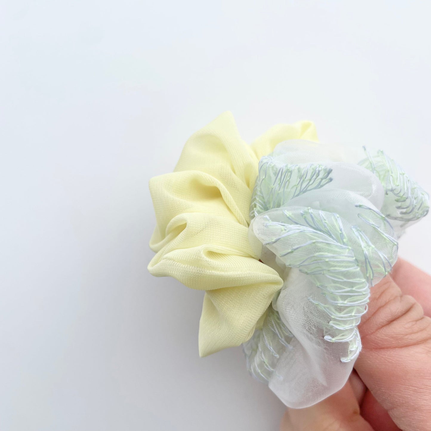 8th pop up scrunchie mini gentei（1点のみ）26