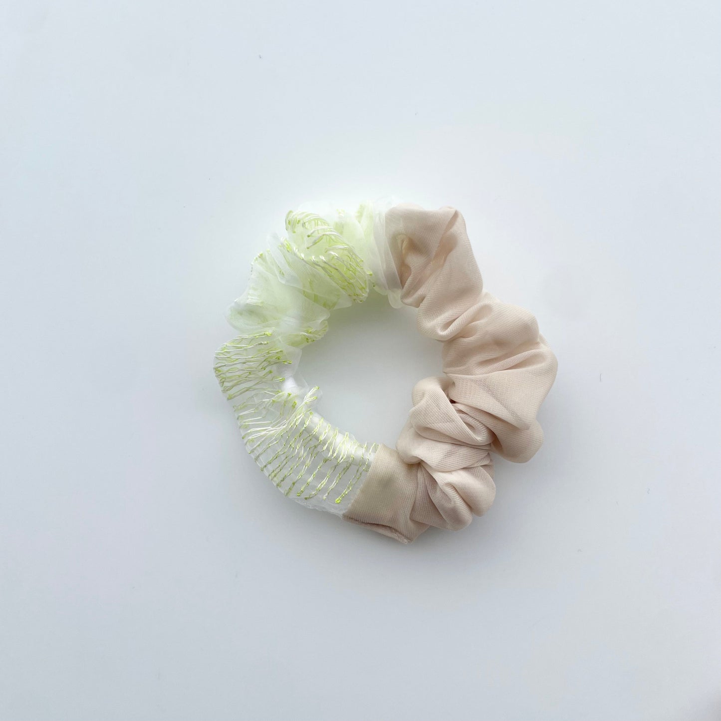 8th pop up scrunchie mini gentei（1点のみ）31