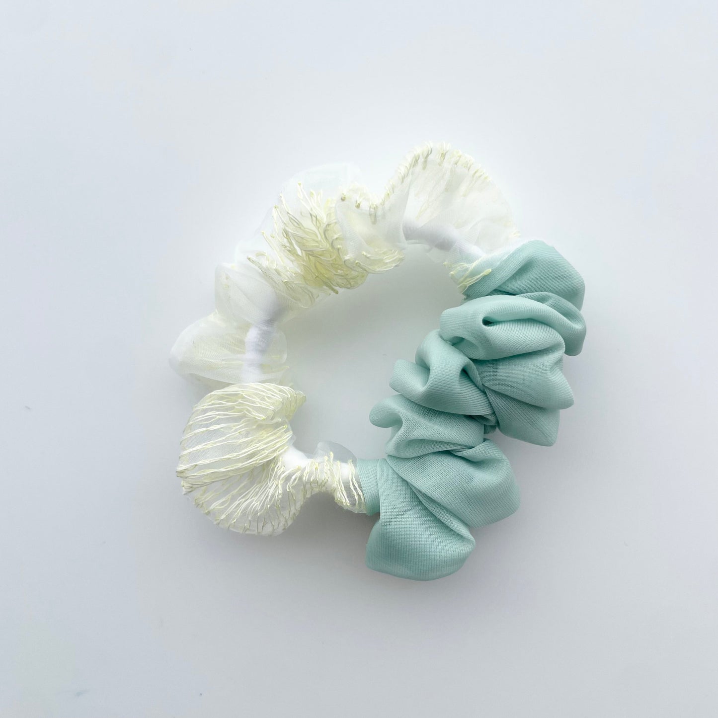 8th pop up scrunchie mini gentei（1点のみ）8