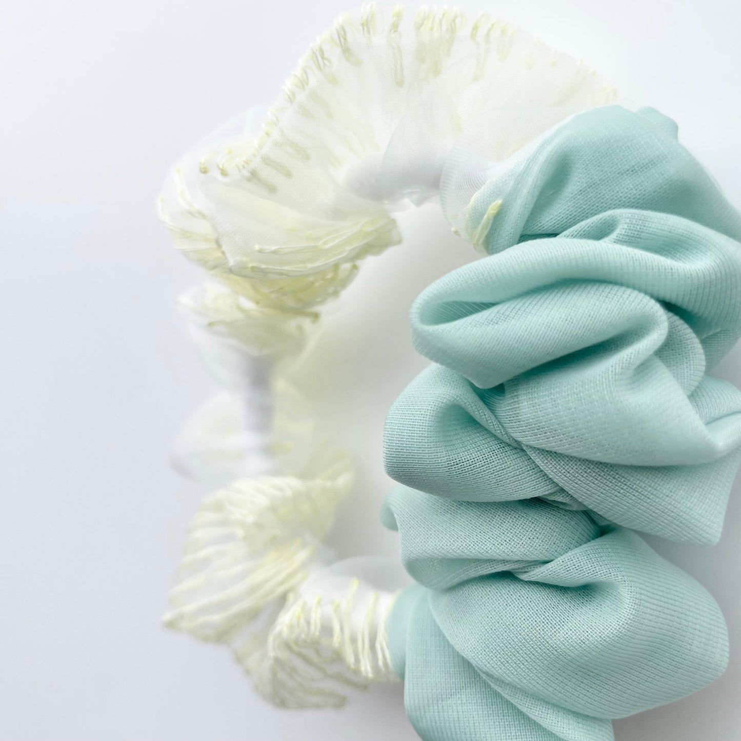8th pop up scrunchie mini gentei（1点のみ）8