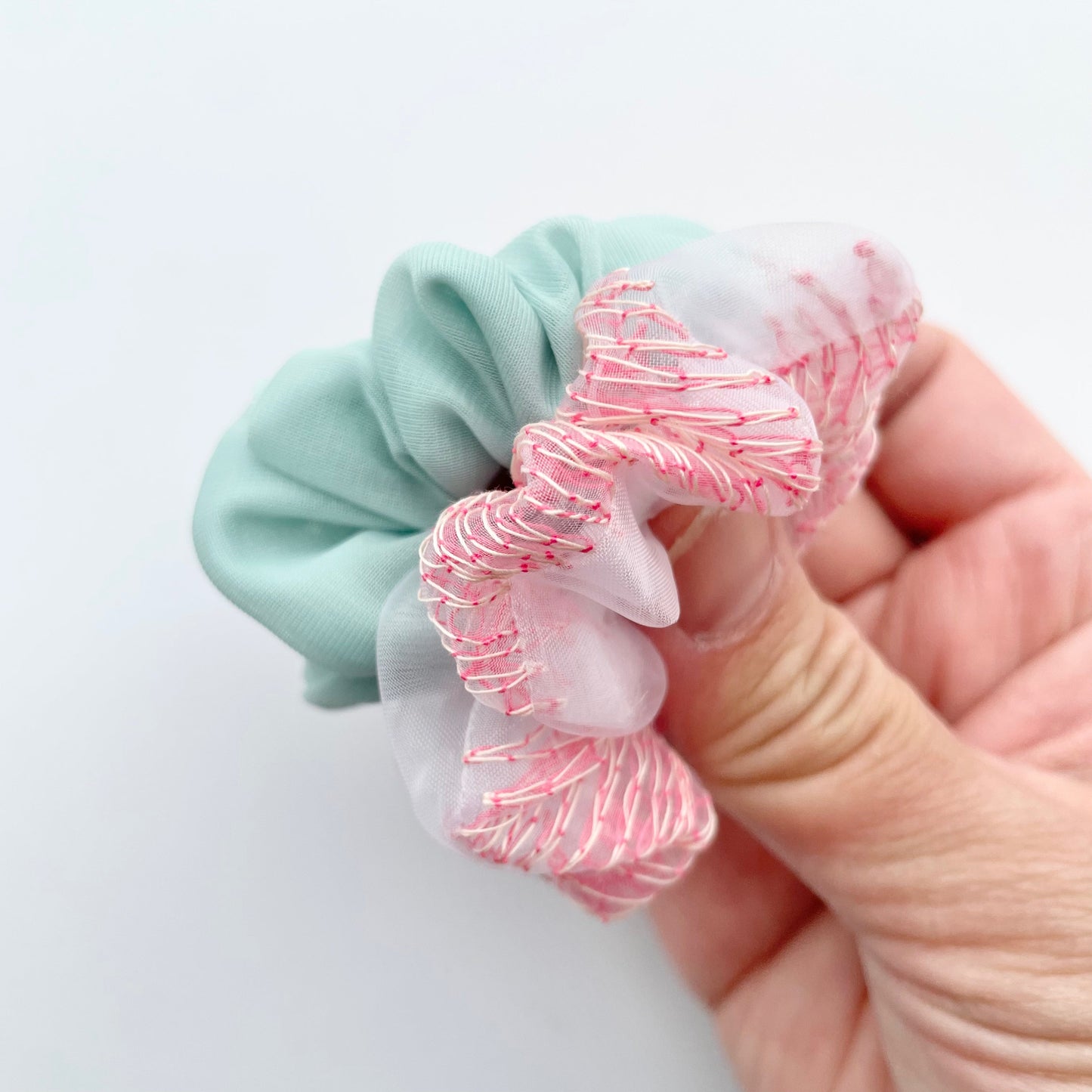 8th pop up scrunchie mini gentei（1点のみ）9