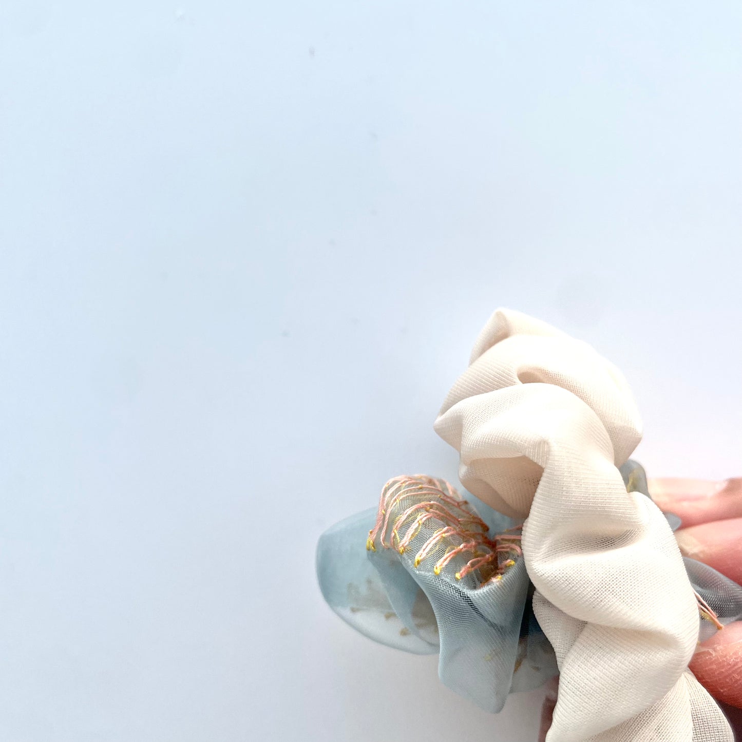 [限定]9th pop up scrunchie mini beige（1点のみ）43