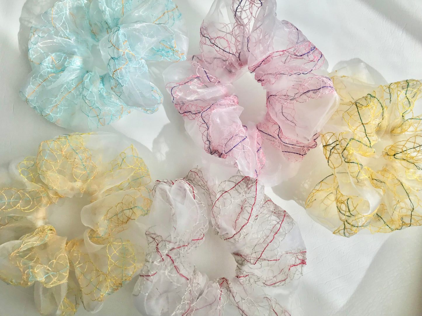 scrunchie lace 1