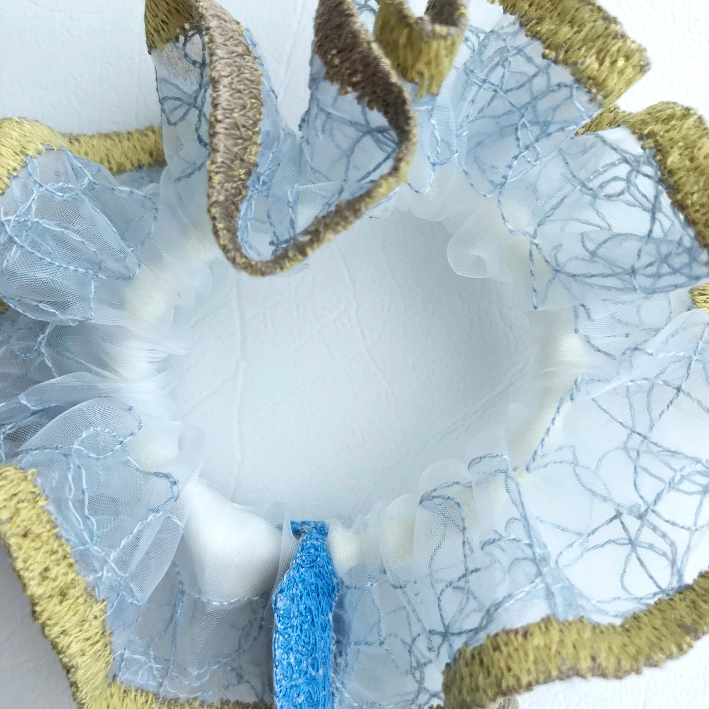 scrunchie mini border 1