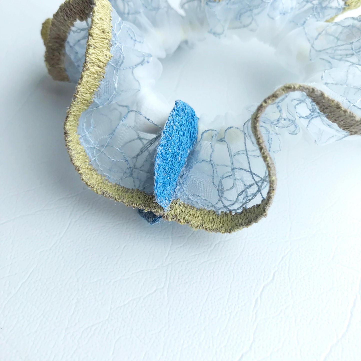 scrunchie mini border 1