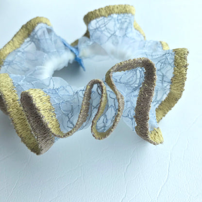 scrunchie mini border 1